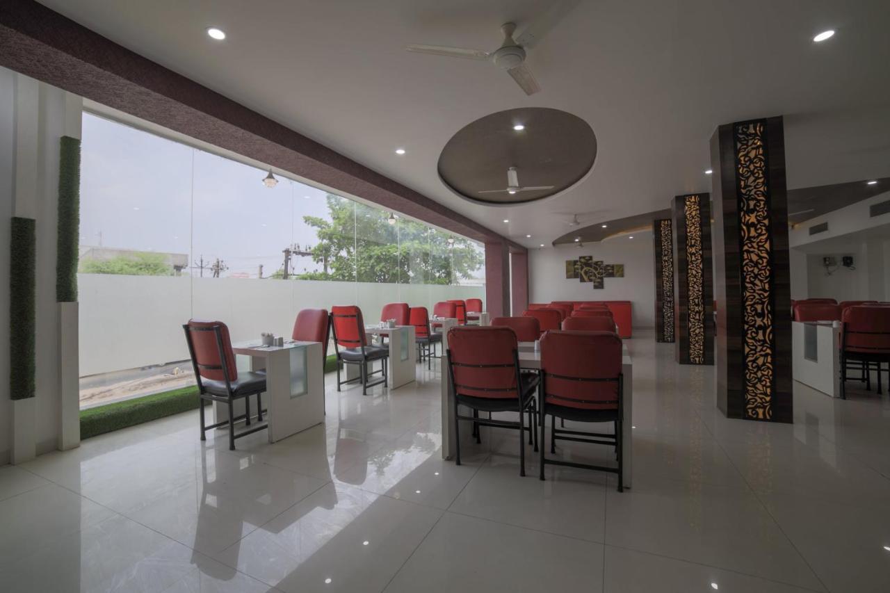 Capital O41969 Sahyog Hotel Khamtalai Экстерьер фото